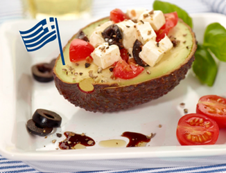 AVOCADO MIT HIRTENKÄSE-TOMATENSALAT