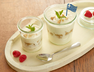 GRIECHISCHER JOGHURT MIT HONIG